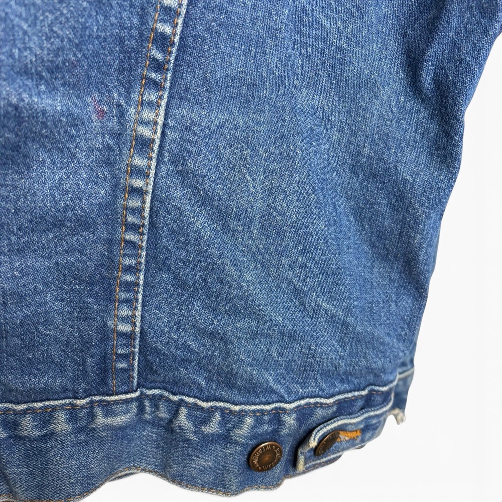 VTG 90s Wrangler Denim Jacket Mens SZ M Blue Authentic Western Trucker Cowboy - Picture 6 of 8